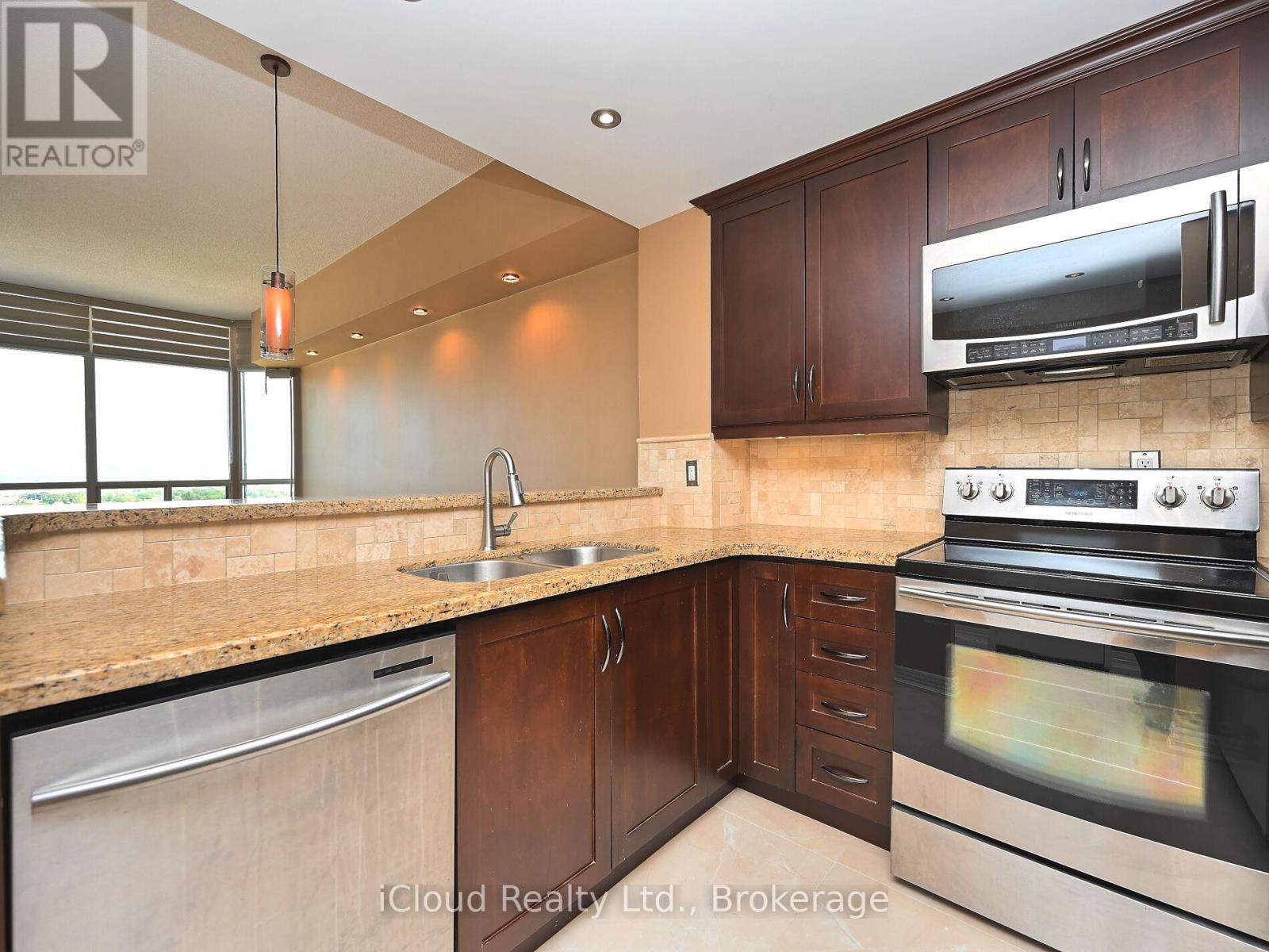 Ph3 - 75 King Street E, Mississauga, Ontario  L5A 4G5 - Photo 19 - W12337949