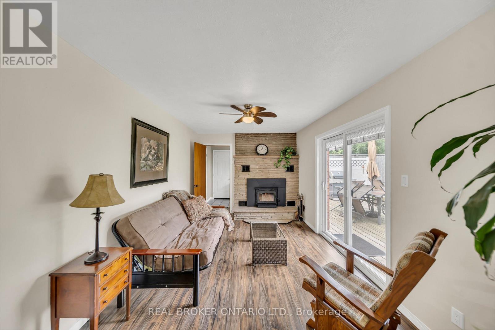 490 Saddler Street E, West Grey, Ontario  N0G 1R0 - Photo 16 - X12337712