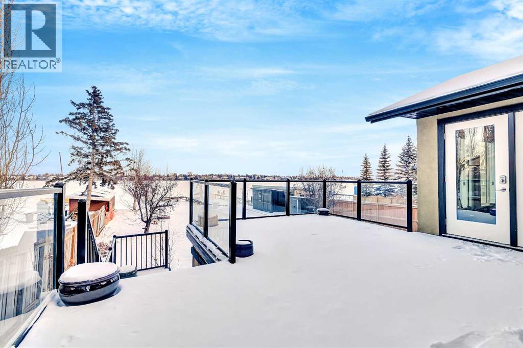 760 West Chestermere, Chestermere, Alberta  T1X 1B5 - Photo 21 - A2249530