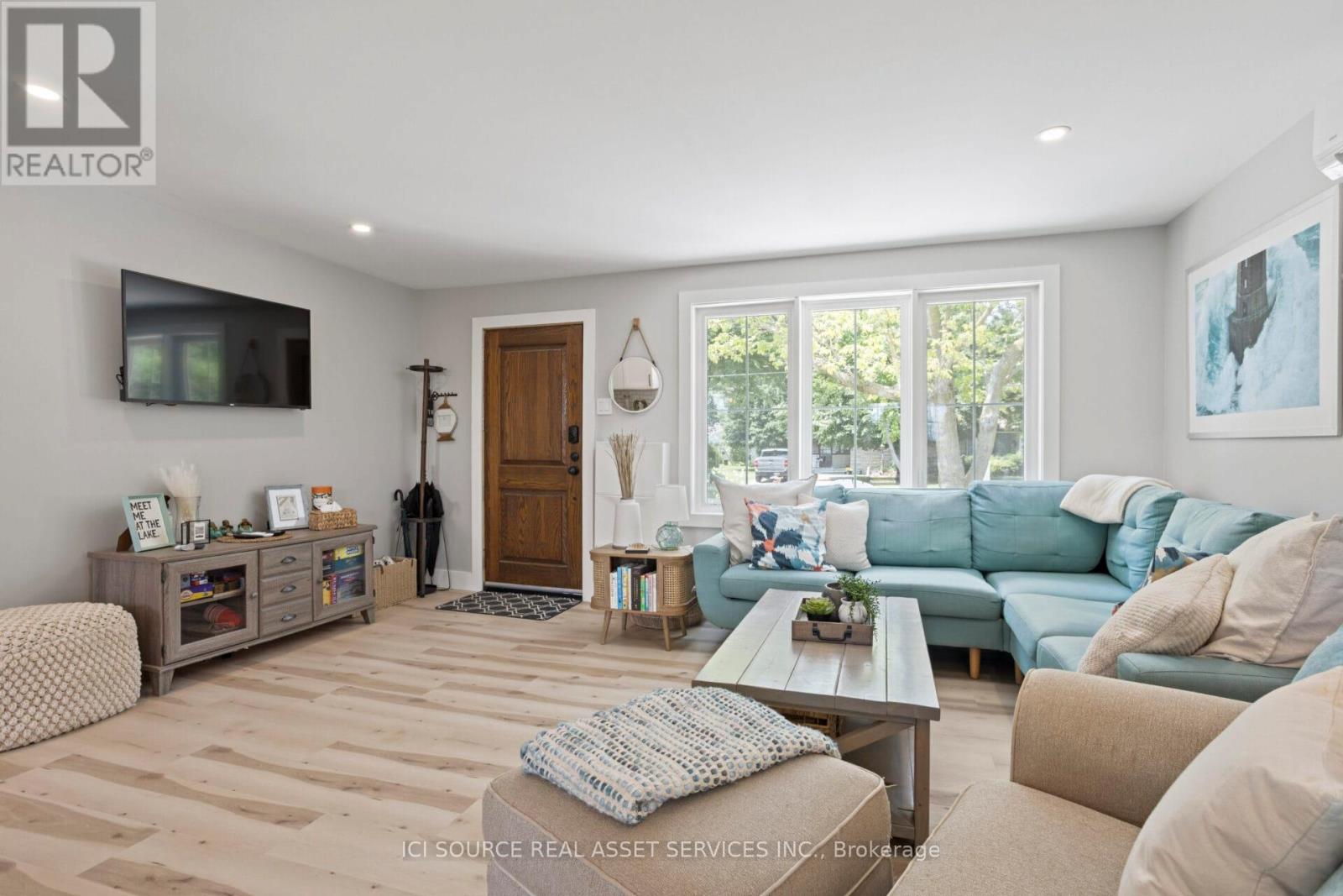 71256 William Street N, Bluewater, Ontario  L7P 1N7 - Photo 12 - X12322806