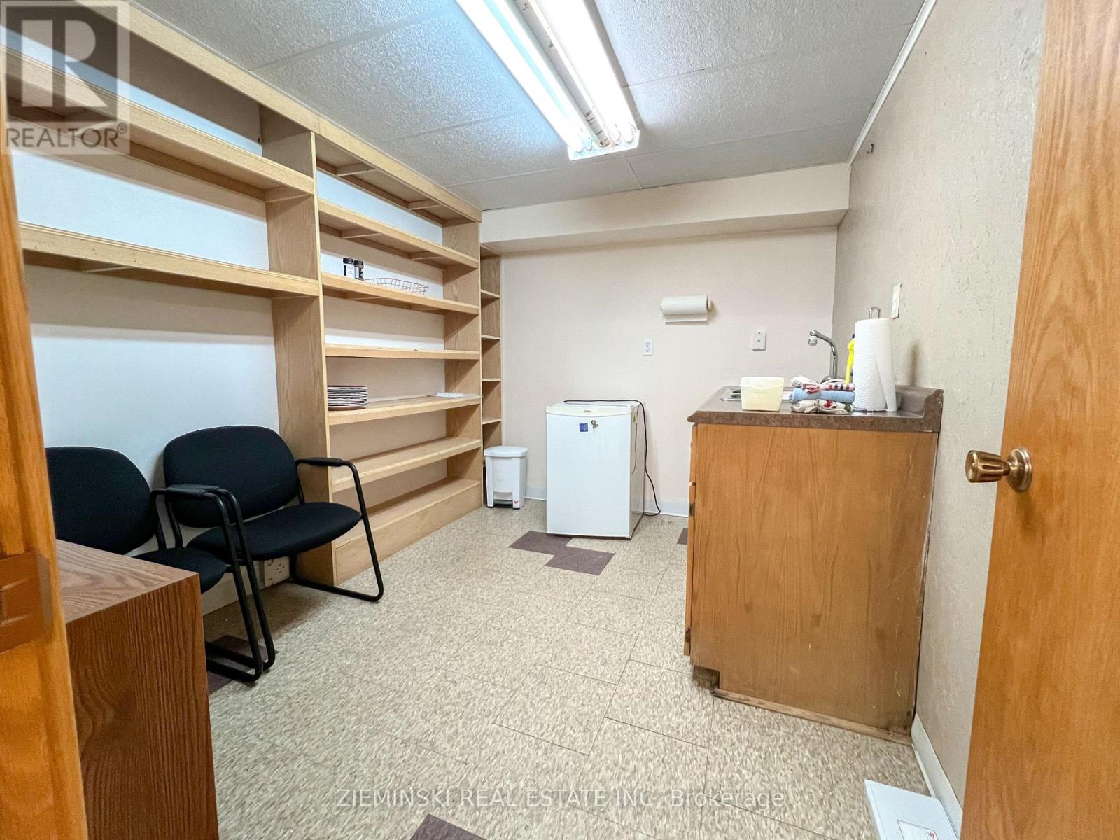 136-138 Third Street W, Cochrane, Ontario  P0L 1C0 - Photo 18 - T12350579