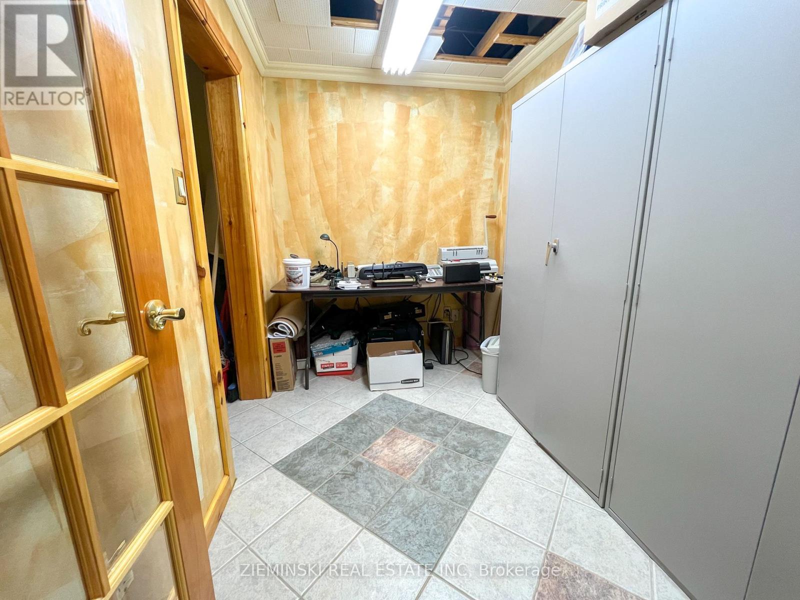 136-138 Third Street W, Cochrane, Ontario  P0L 1C0 - Photo 7 - T12350579