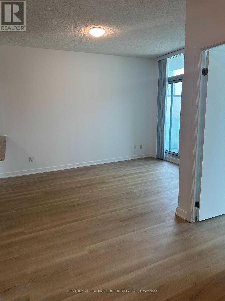 2807 - 18 Harbour Street, Toronto, Ontario  M5J 2Z6 - Photo 9 - C12349975