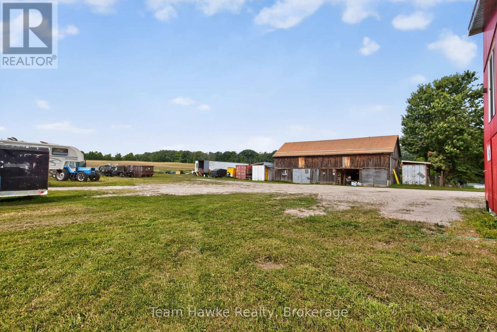 8870 County 93 Road, Midland, Ontario  L4R 4K4 - Photo 11 - S12350619