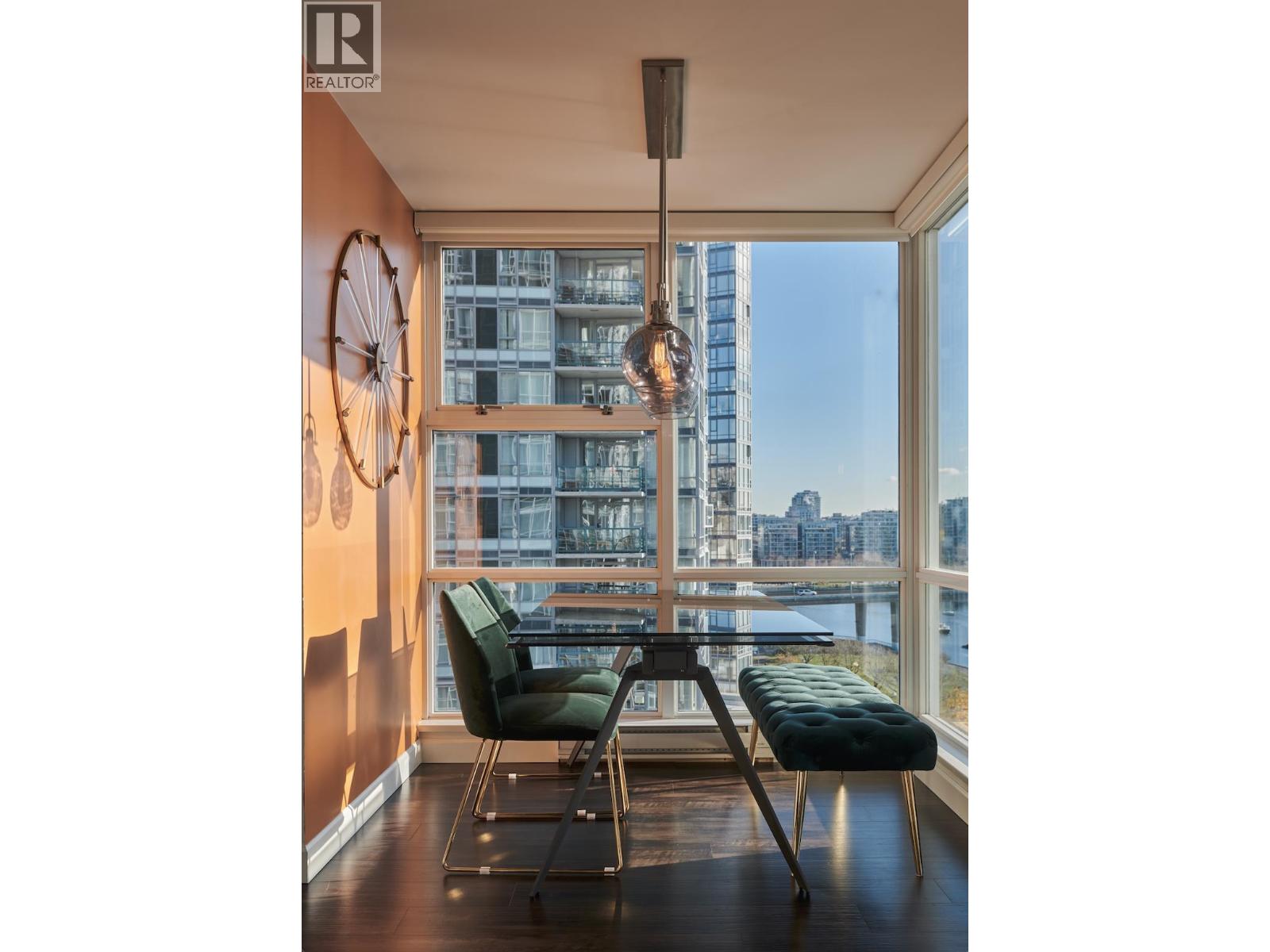 1077 Marinaside Crescent, Vancouver, British Columbia  V6Z 2Z4 - Photo 4 - R3037918