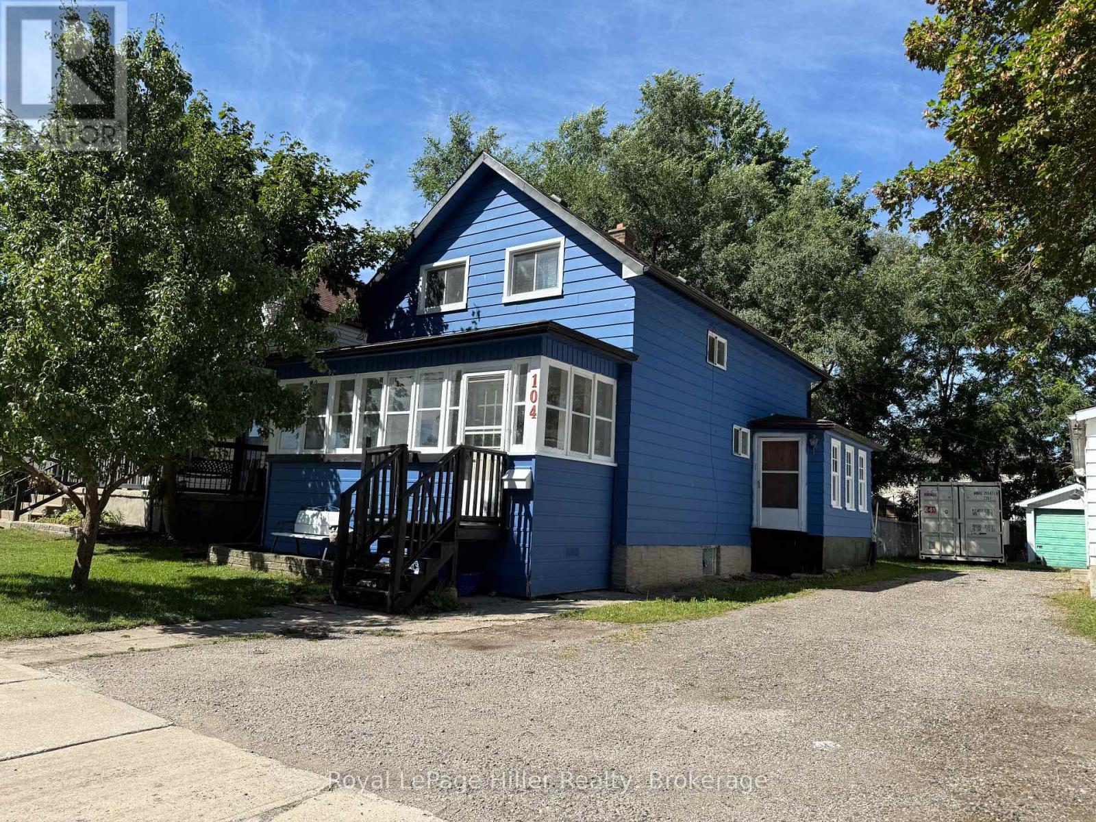 104 Trinity Street, Stratford, Ontario  N5A 4P6 - Photo 2 - X12350586