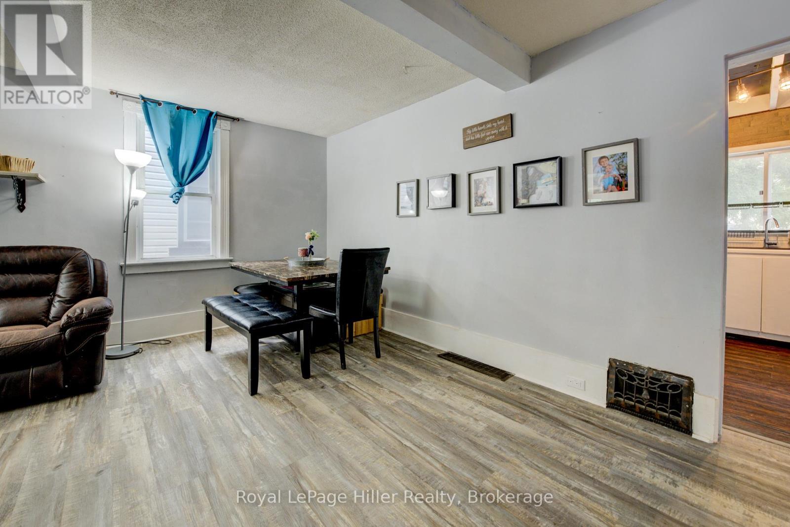 104 Trinity Street, Stratford, Ontario  N5A 4P6 - Photo 6 - X12350586