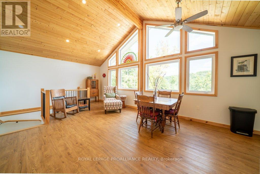 1053c Granite Terrace Lane, North Frontenac, Ontario  K0H 2J0 - Photo 21 - X12350623
