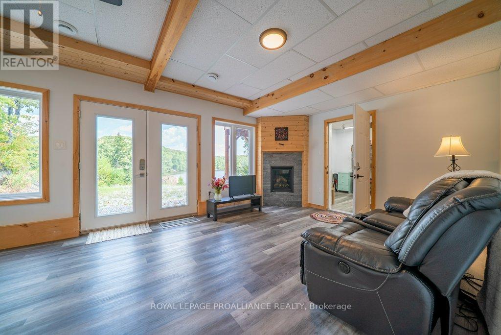 1053c Granite Terrace Lane, North Frontenac, Ontario  K0H 2J0 - Photo 26 - X12350623