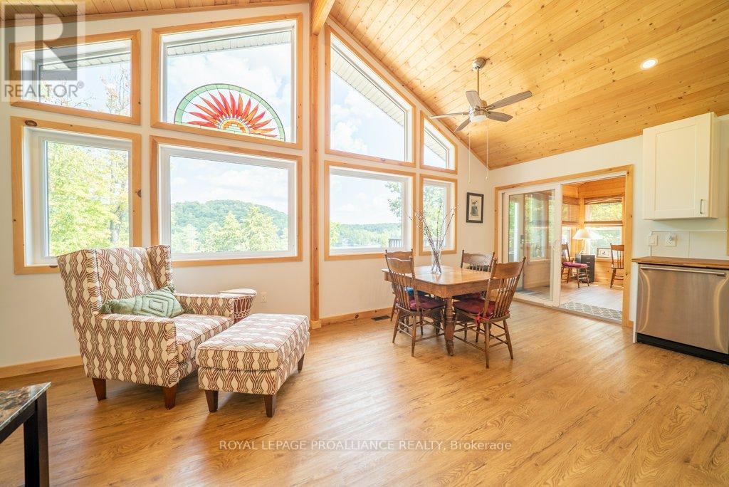 1053c Granite Terrace Lane, North Frontenac, Ontario  K0H 2J0 - Photo 7 - X12350623
