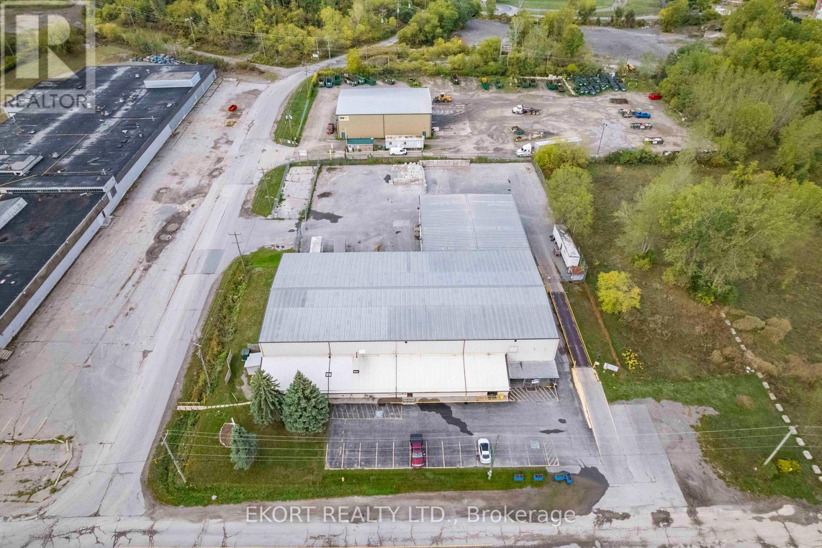 270 West Street, Quinte West, Ontario  K8V 2N3 - Photo 2 - X12350626