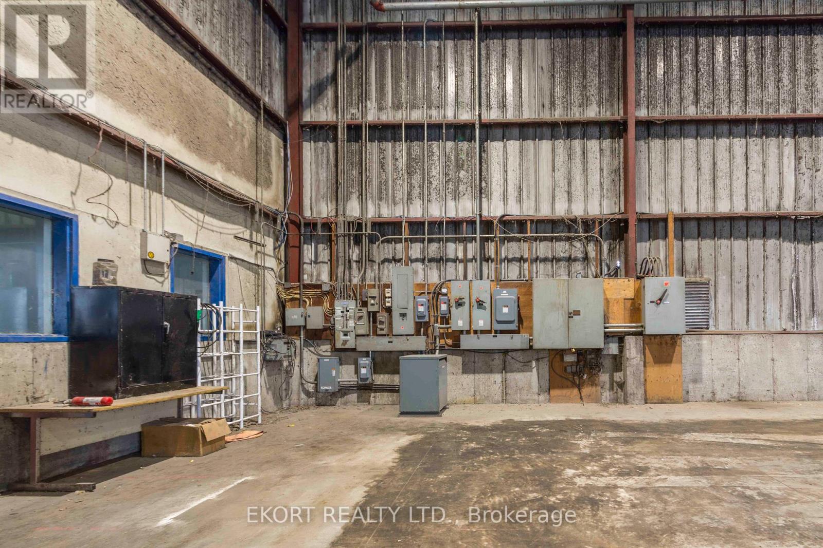 270 West Street, Quinte West, Ontario  K8V 2N3 - Photo 25 - X12350626