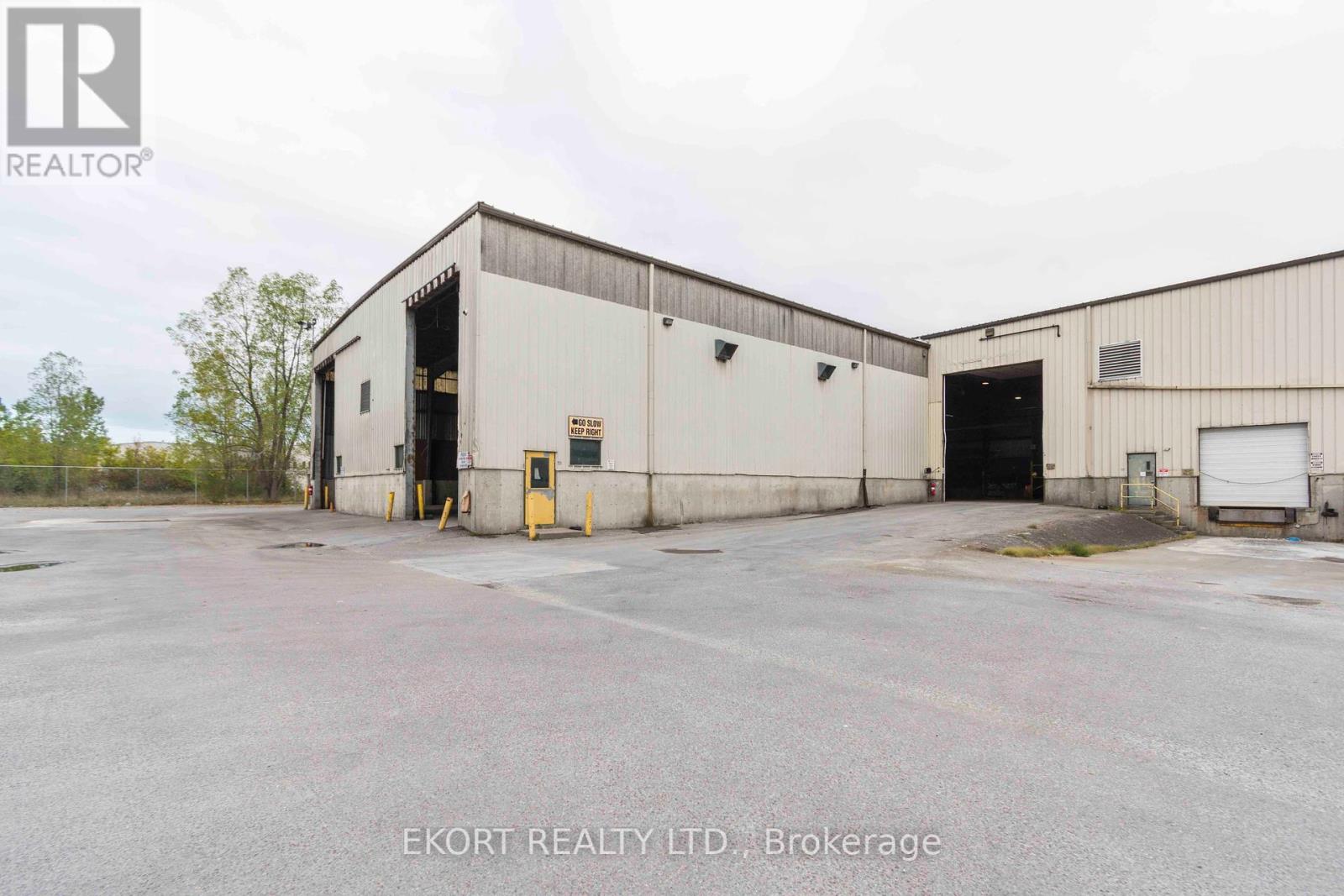 270 West Street, Quinte West, Ontario  K8V 2N3 - Photo 35 - X12350626