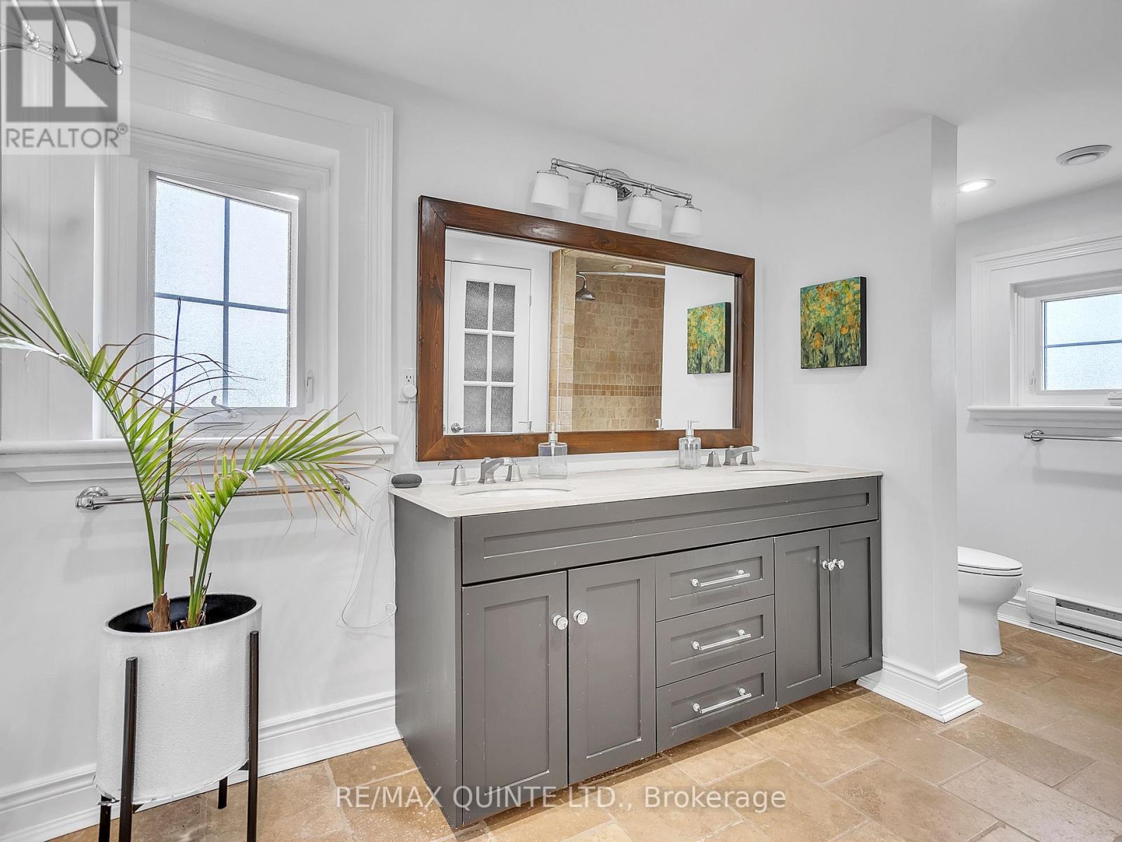 246 Charles Street, Belleville, Ontario  K8N 3M5 - Photo 28 - X12350640