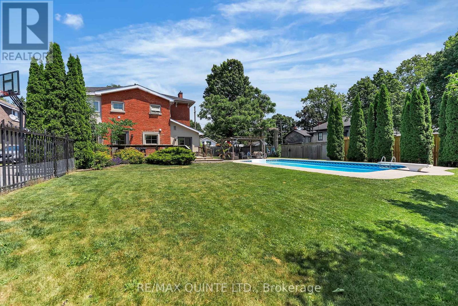 246 Charles Street, Belleville, Ontario  K8N 3M5 - Photo 32 - X12350640