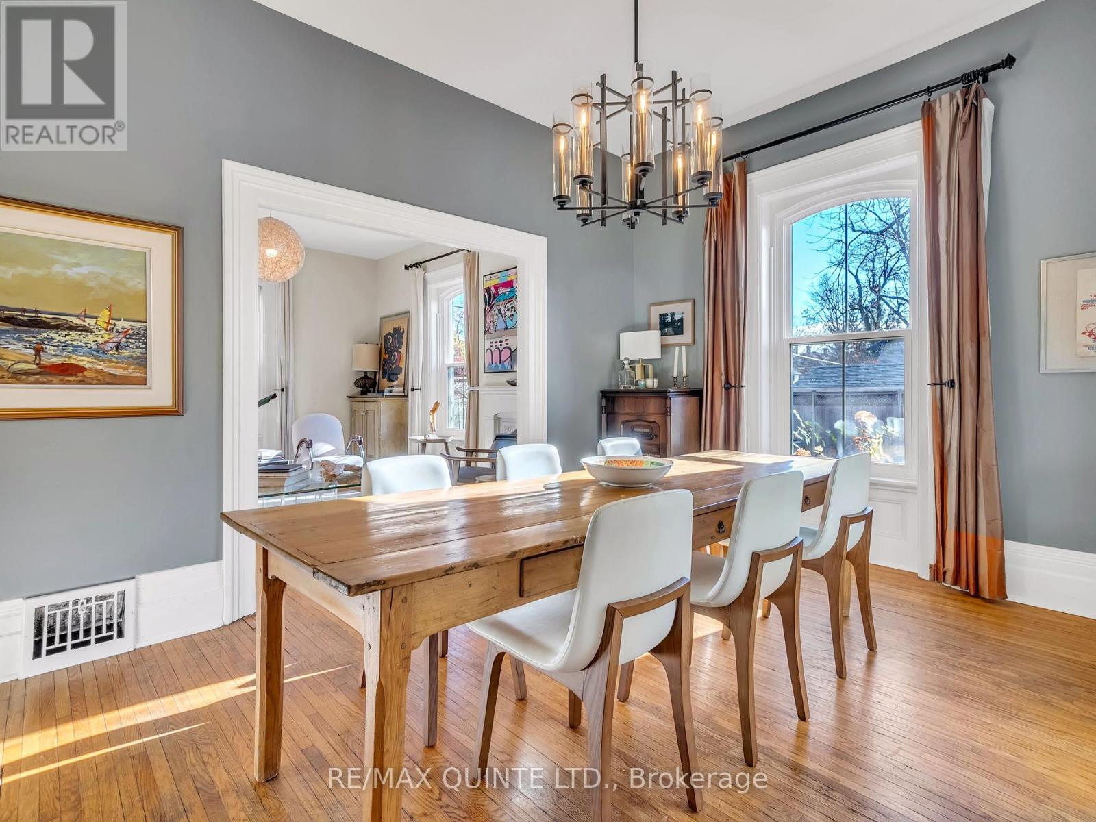 246 Charles Street, Belleville, Ontario  K8N 3M5 - Photo 9 - X12350640