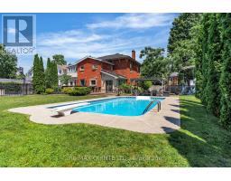 246 Charles Street, Belleville (Belleville Ward), Ca