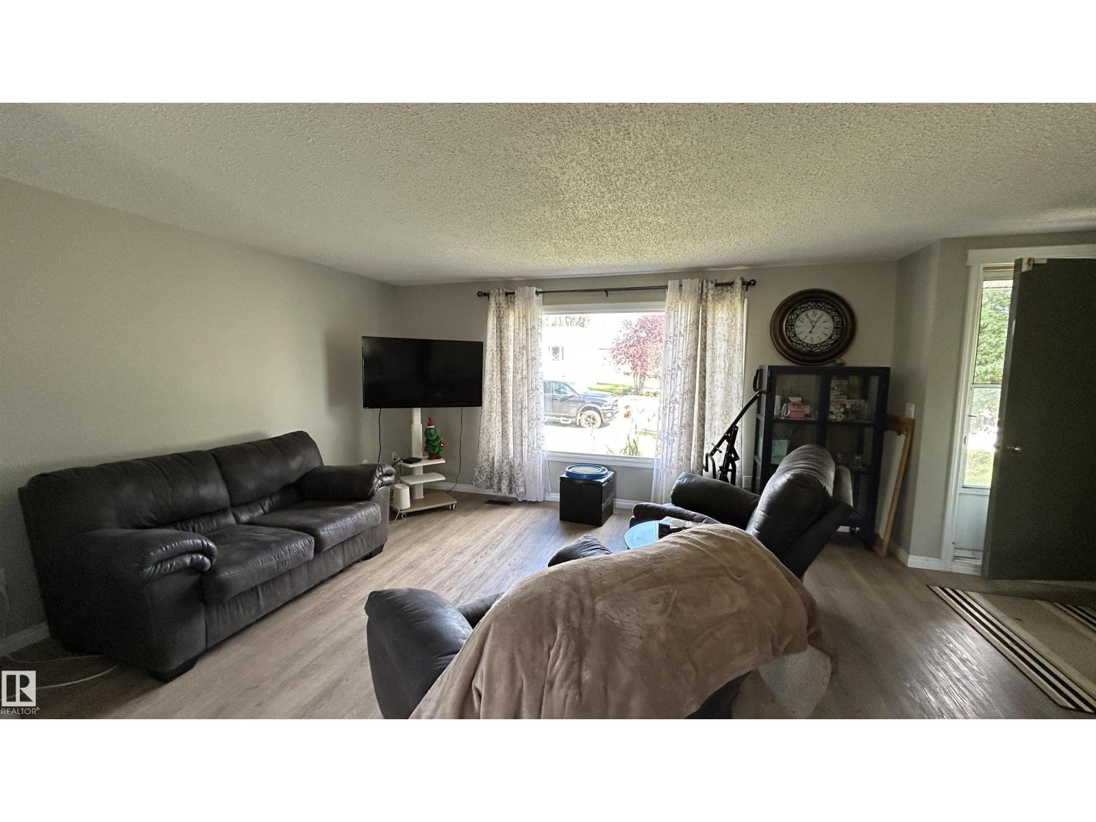 4308 45 Av, Bonnyville Town, Alberta  T9N 1X2 - Photo 4 - E4453517