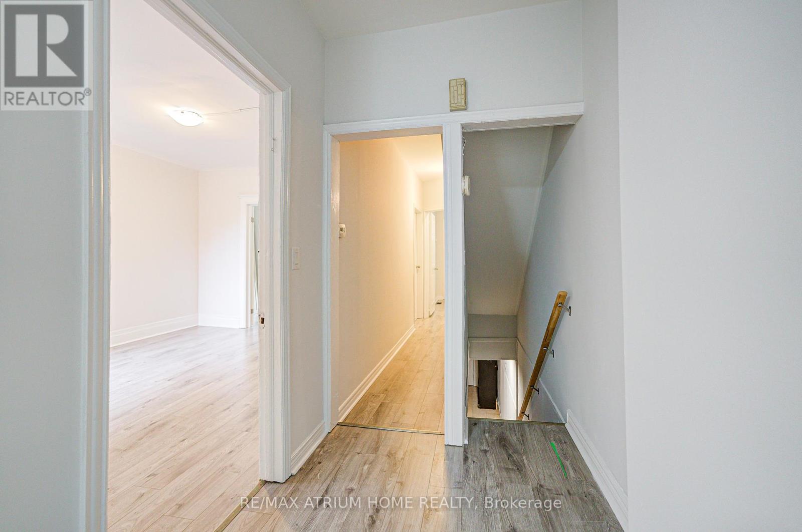 1000 Dundas Street W, Toronto, Ontario  M6J 1W6 - Photo 12 - C12350525