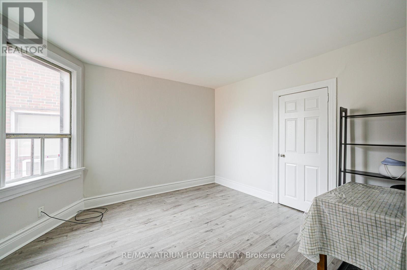 1000 Dundas Street W, Toronto, Ontario  M6J 1W6 - Photo 30 - C12350525