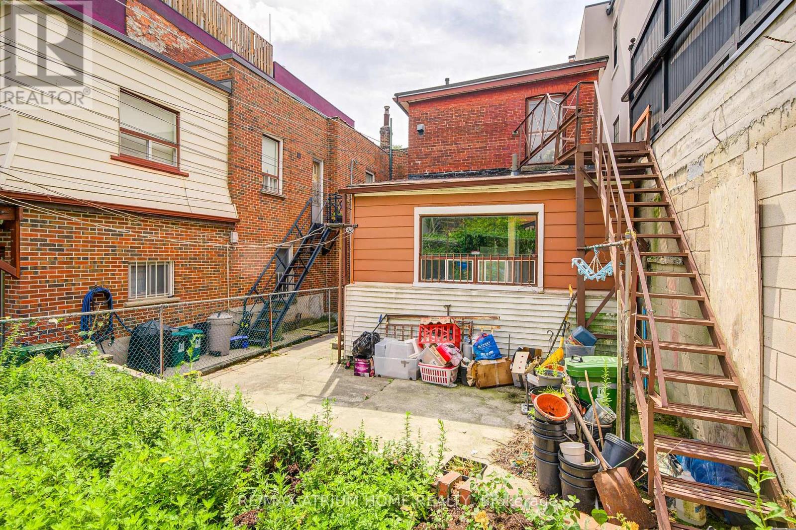 1000 Dundas Street W, Toronto, Ontario  M6J 1W6 - Photo 49 - C12350525