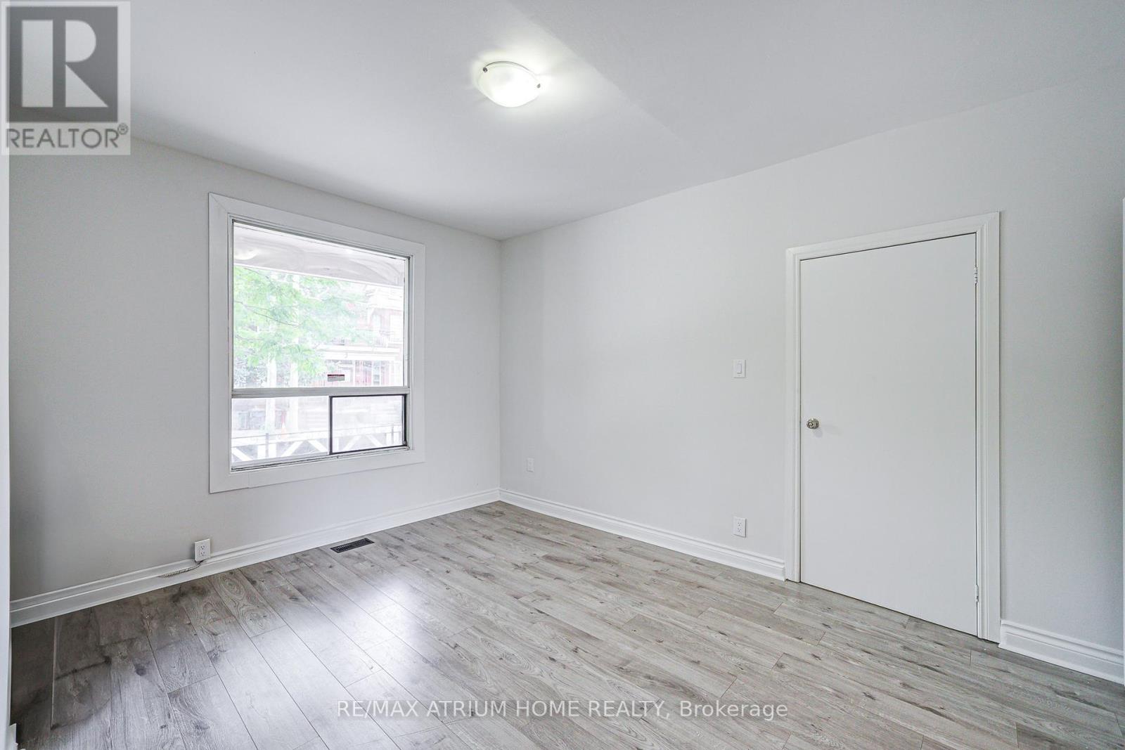 1000 Dundas Street W, Toronto, Ontario  M6J 1W6 - Photo 6 - C12350525