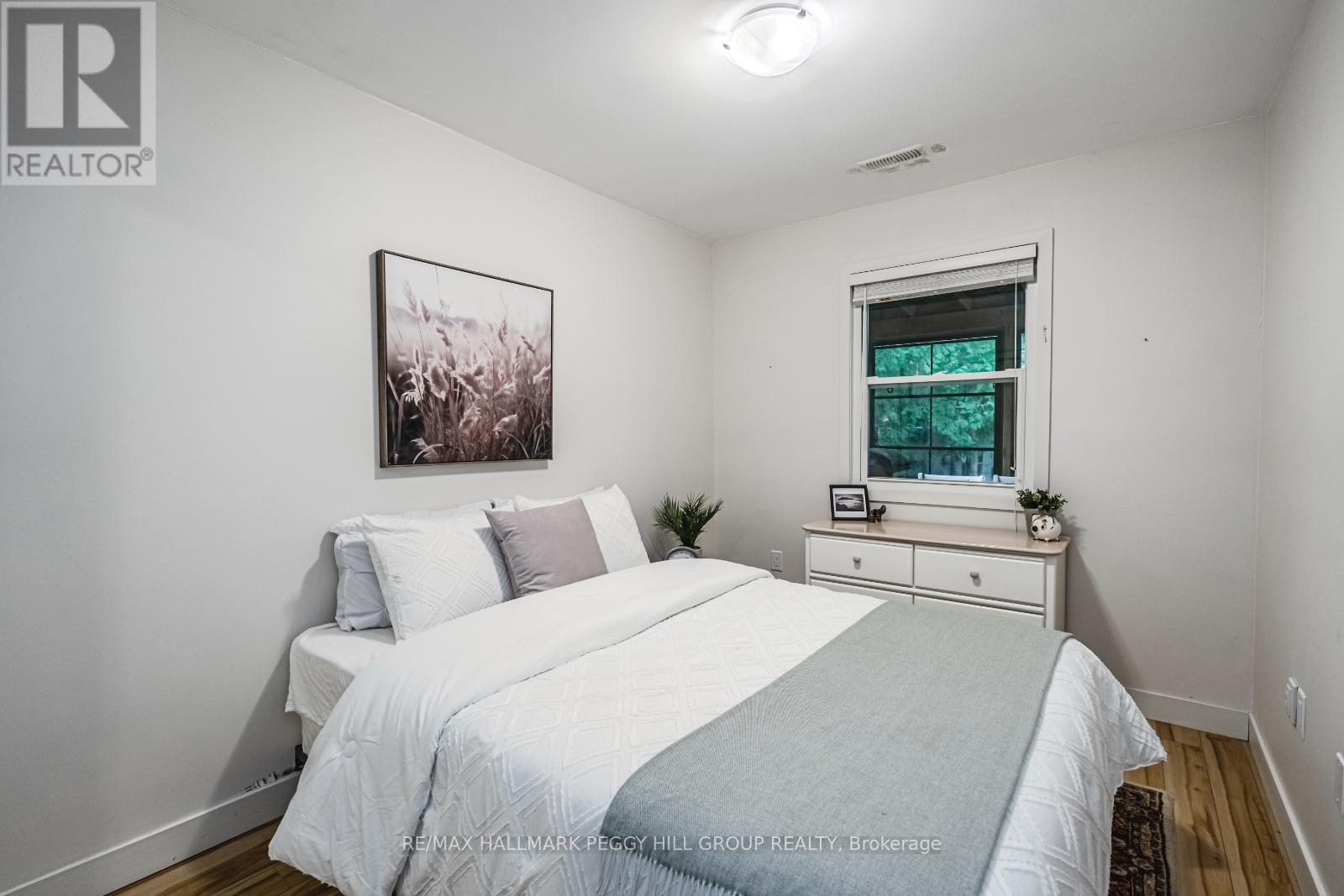 Property at 703 CHESTNUT STREET image 5