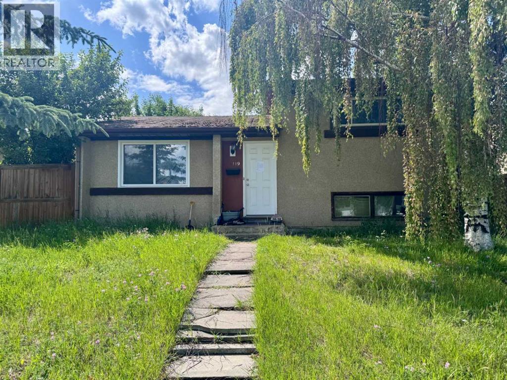 Property at 119 Pinecliff Way NE image 1