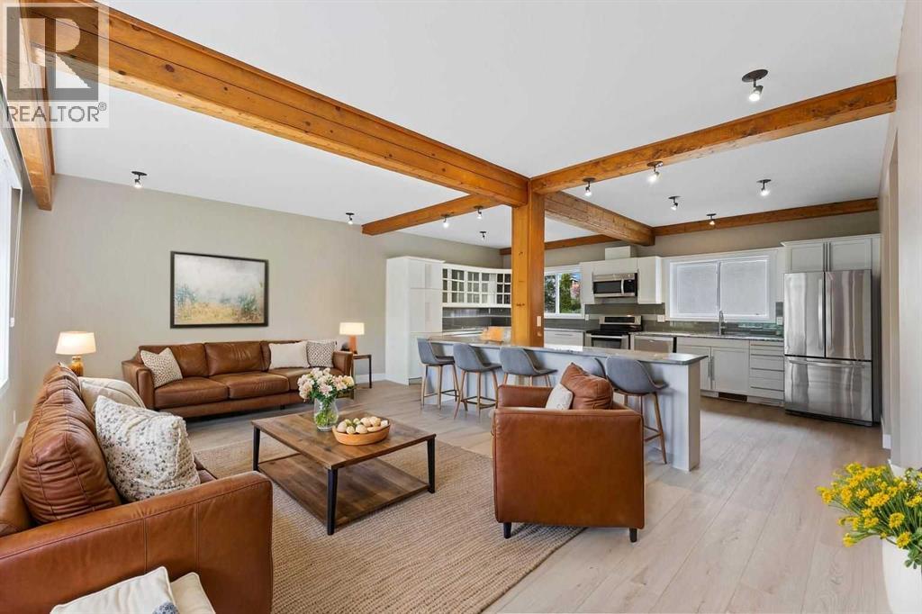 Property at 20 Gissing Drive SW image 1