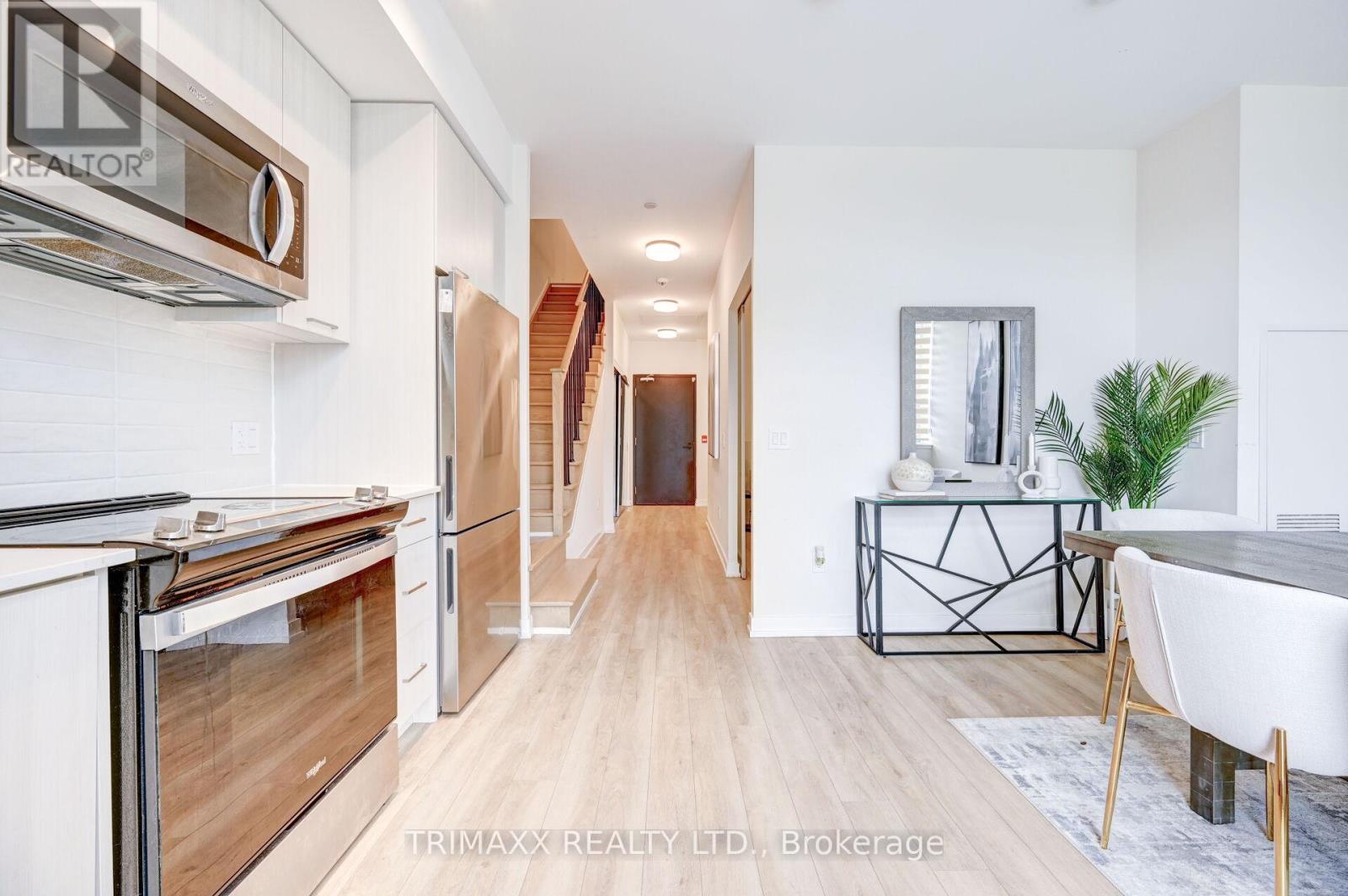 102 - 12 Symes Road, Toronto, Ontario  M6N 3T1 - Photo 12 - W12350539