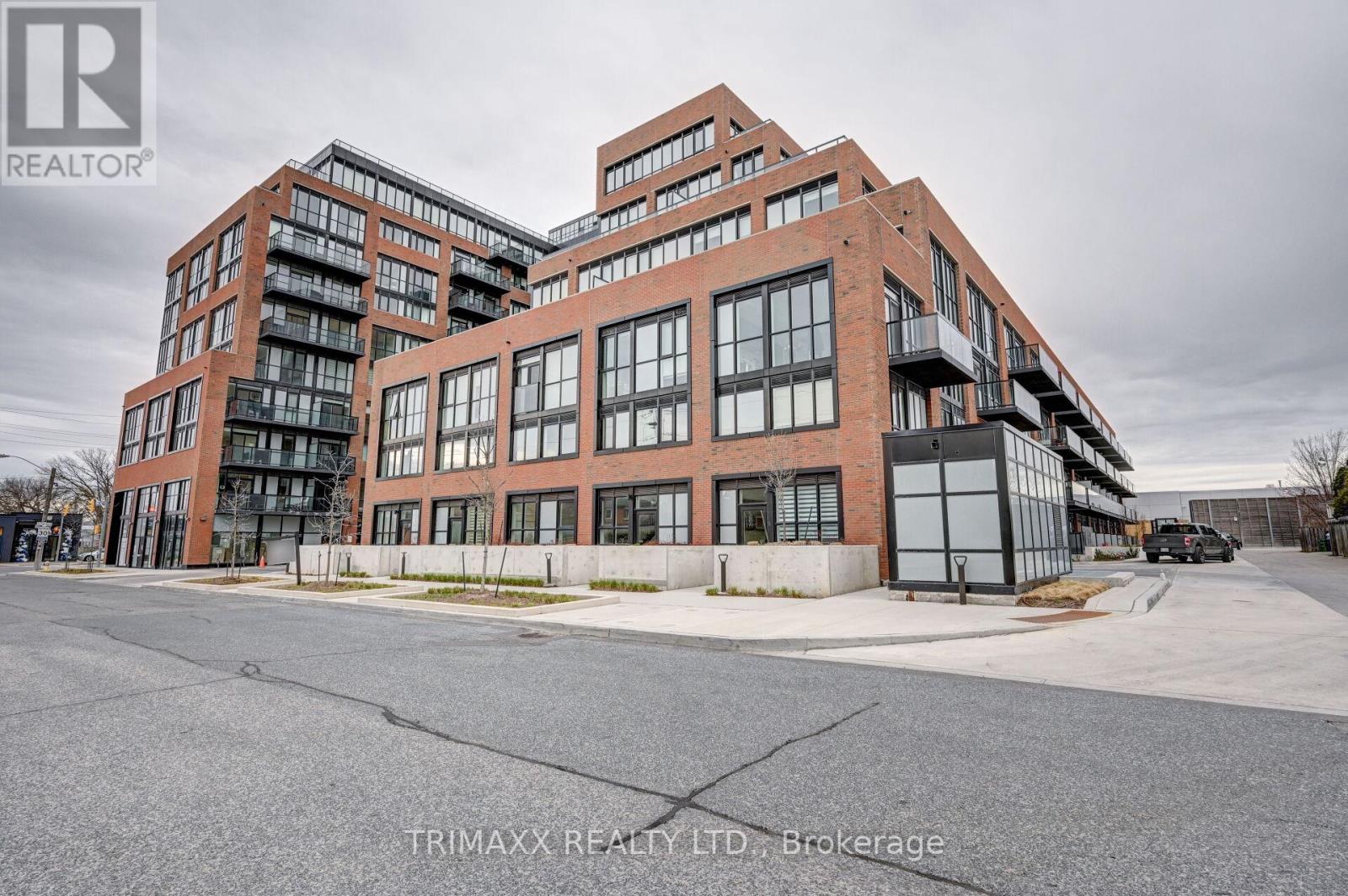Property at 102 - 12 SYMES ROAD image 2