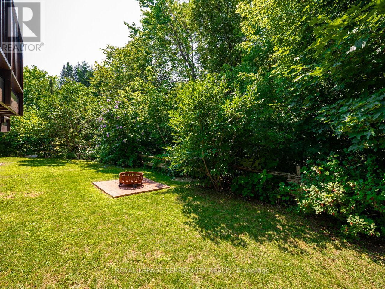 21 Pylon Place, Toronto (Elms-Old Rexdale), Ontario  M9W 2P3 - Photo 33 - W12350569