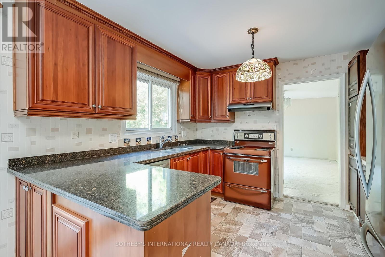 Property at 816 BEXHILL ROAD image 4