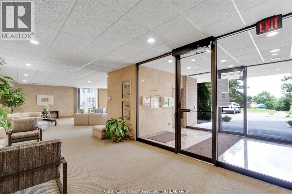 Property at 3663 RIVERSIDE DRIVE East Unit# 203 image 4