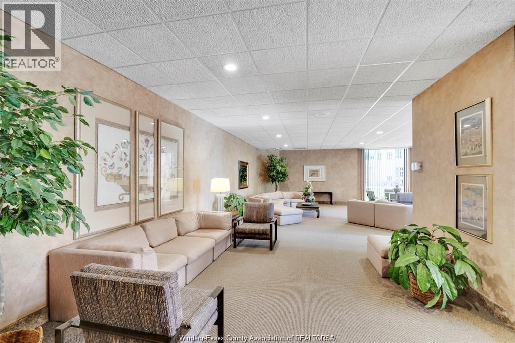Property at 3663 RIVERSIDE DRIVE East Unit# 203 image 5