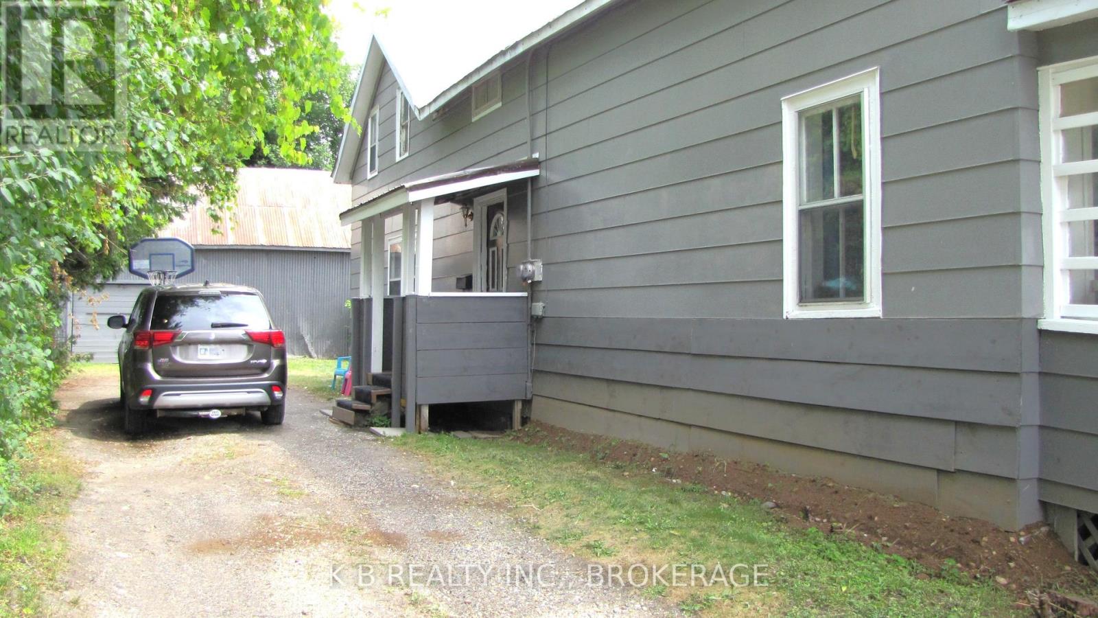 229 Gore Street E, Perth, Ontario  K7H 1K6 - Photo 14 - X12347150