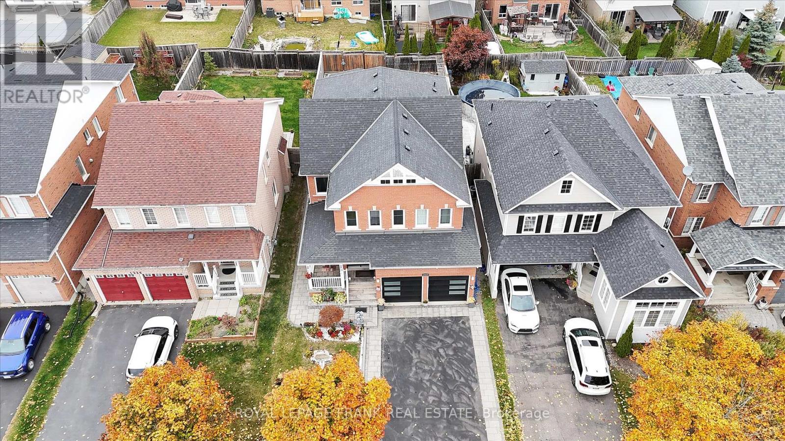 Property at 1330 ALDERGROVE DRIVE image 4