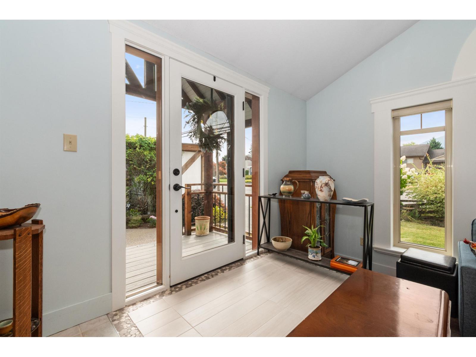 Property at 6460 SUMAS PRAIRIE ROAD image 5