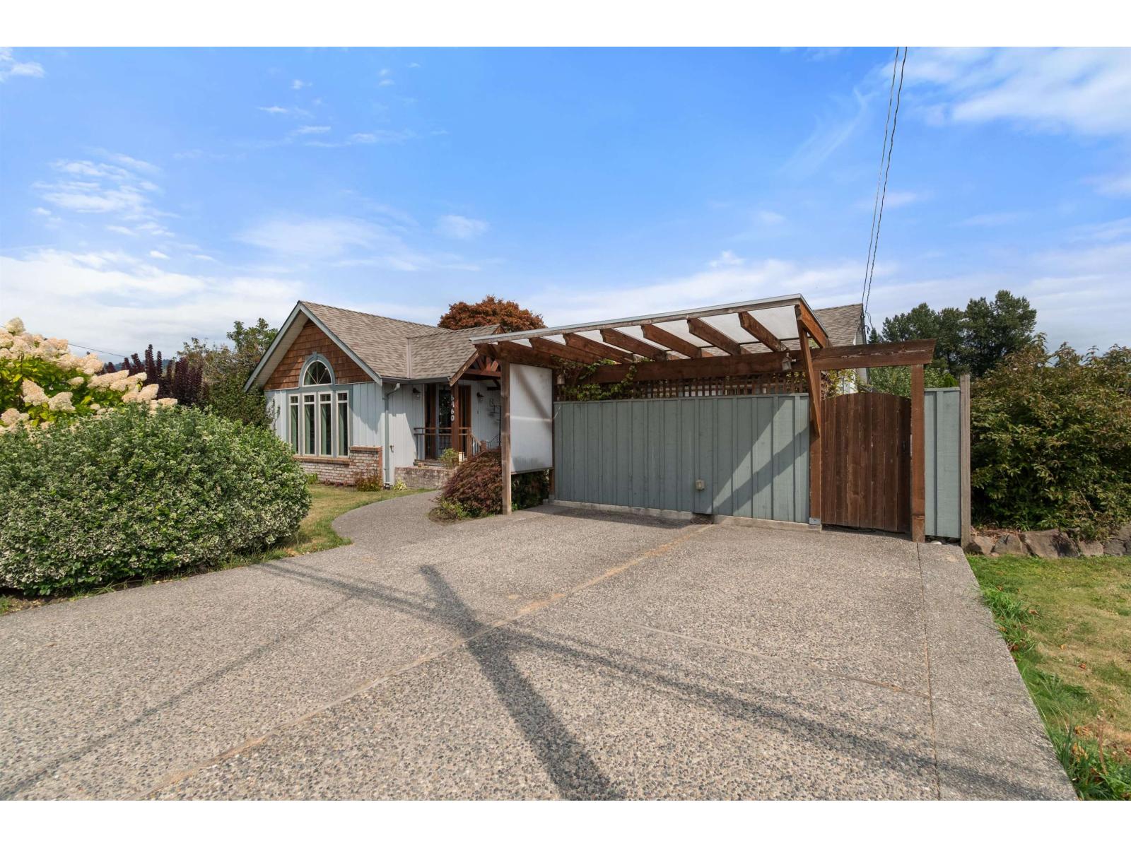 Property at 6460 SUMAS PRAIRIE ROAD image 3