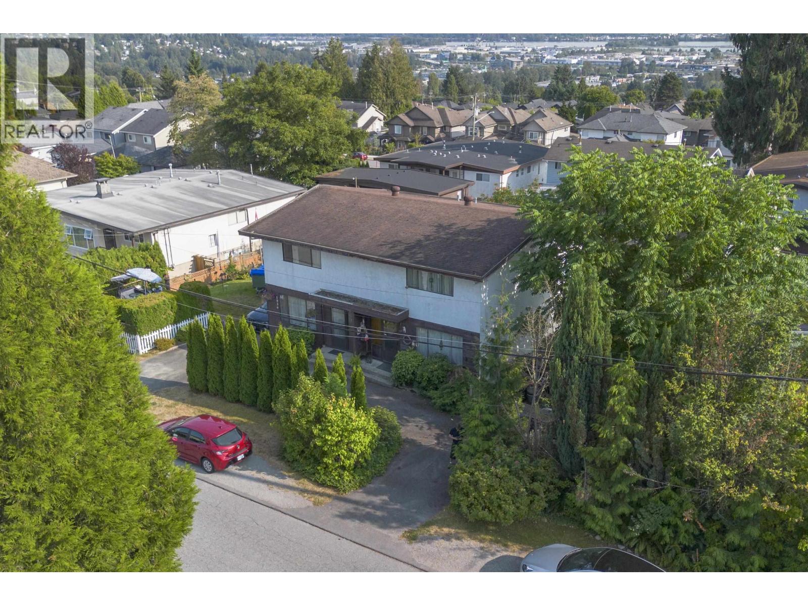 1034-1036 Charland Avenue, Coquitlam, British Columbia  V3K 3K9 - Photo 4 - R3037676