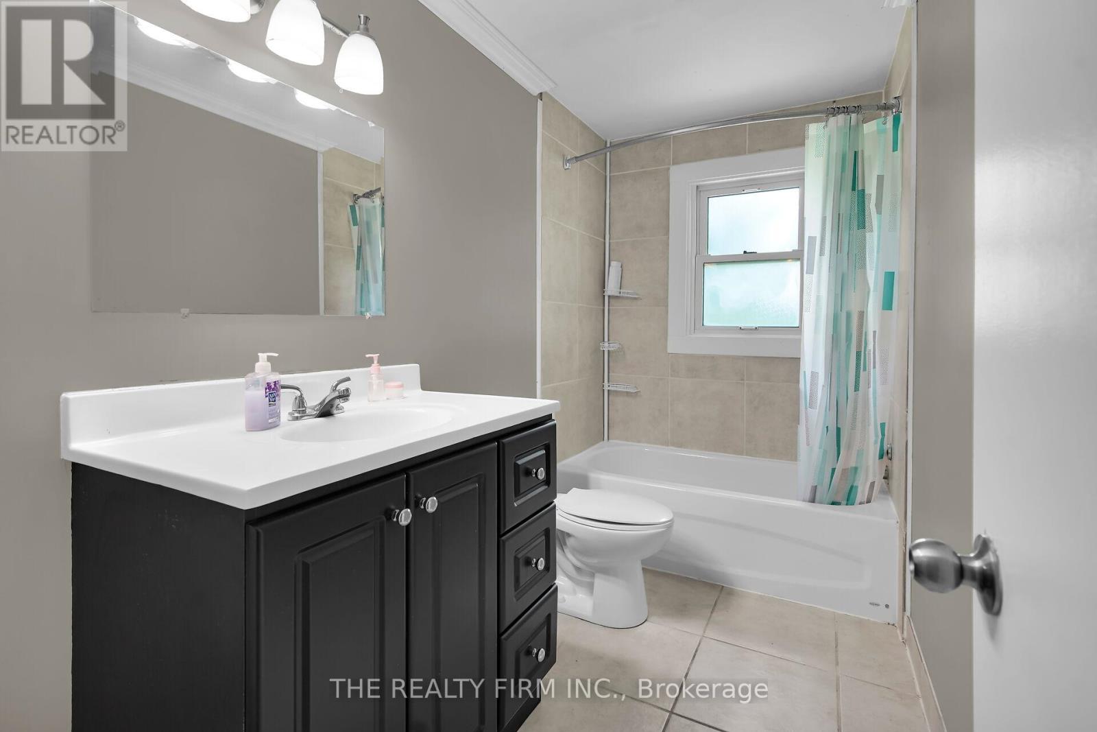 95 Edgar Drive, London North, Ontario  N6G 1K3 - Photo 15 - X12350766