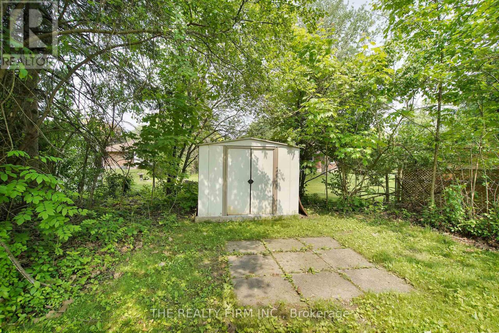 95 Edgar Drive, London North, Ontario  N6G 1K3 - Photo 33 - X12350766