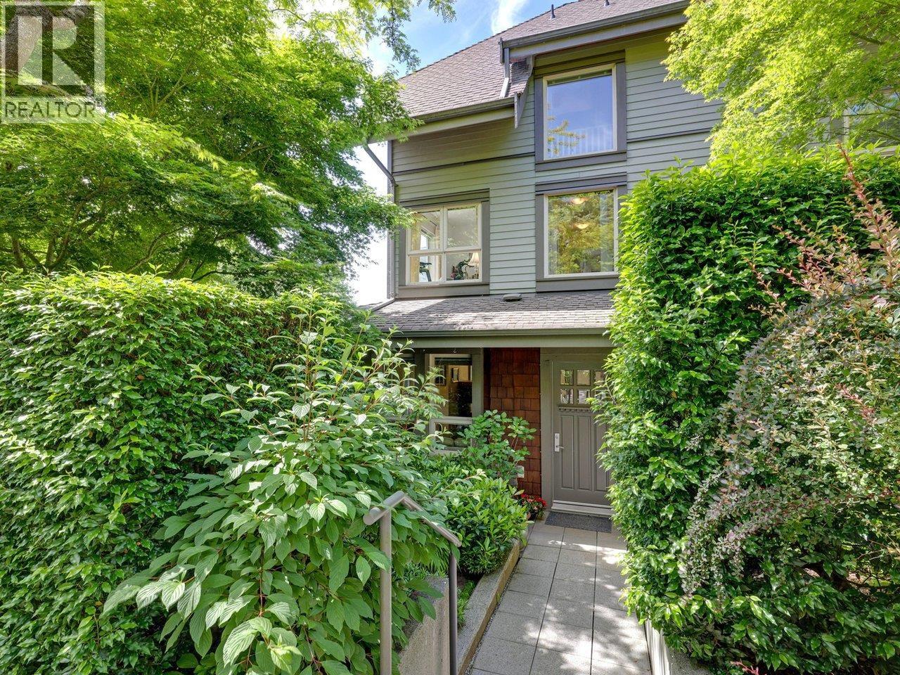 Property at 177 W QUEENS ROAD image 1