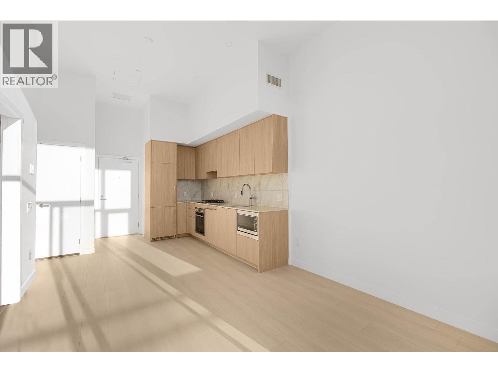 2804 626 Claremont Street, Coquitlam, British Columbia  V3J 0T1 - Photo 7 - R3037730