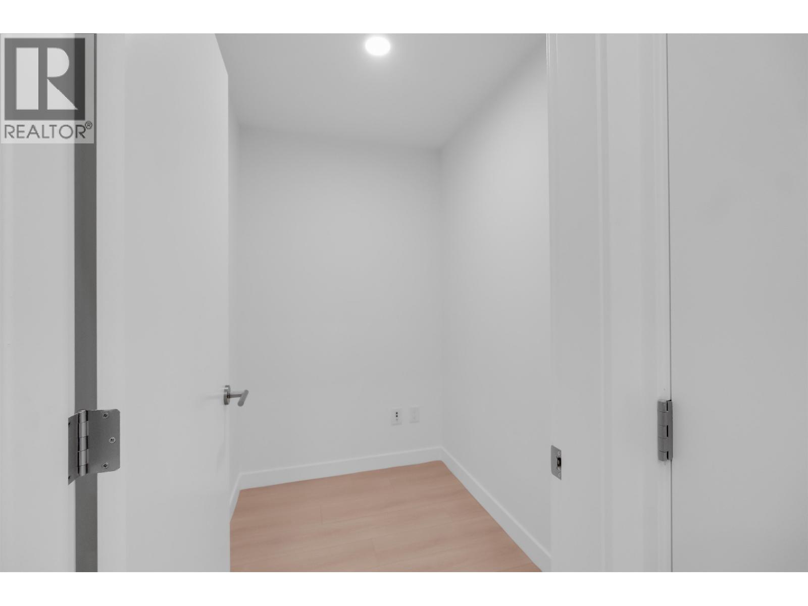 2804 626 Claremont Street, Coquitlam, British Columbia  V3J 0T1 - Photo 14 - R3037730