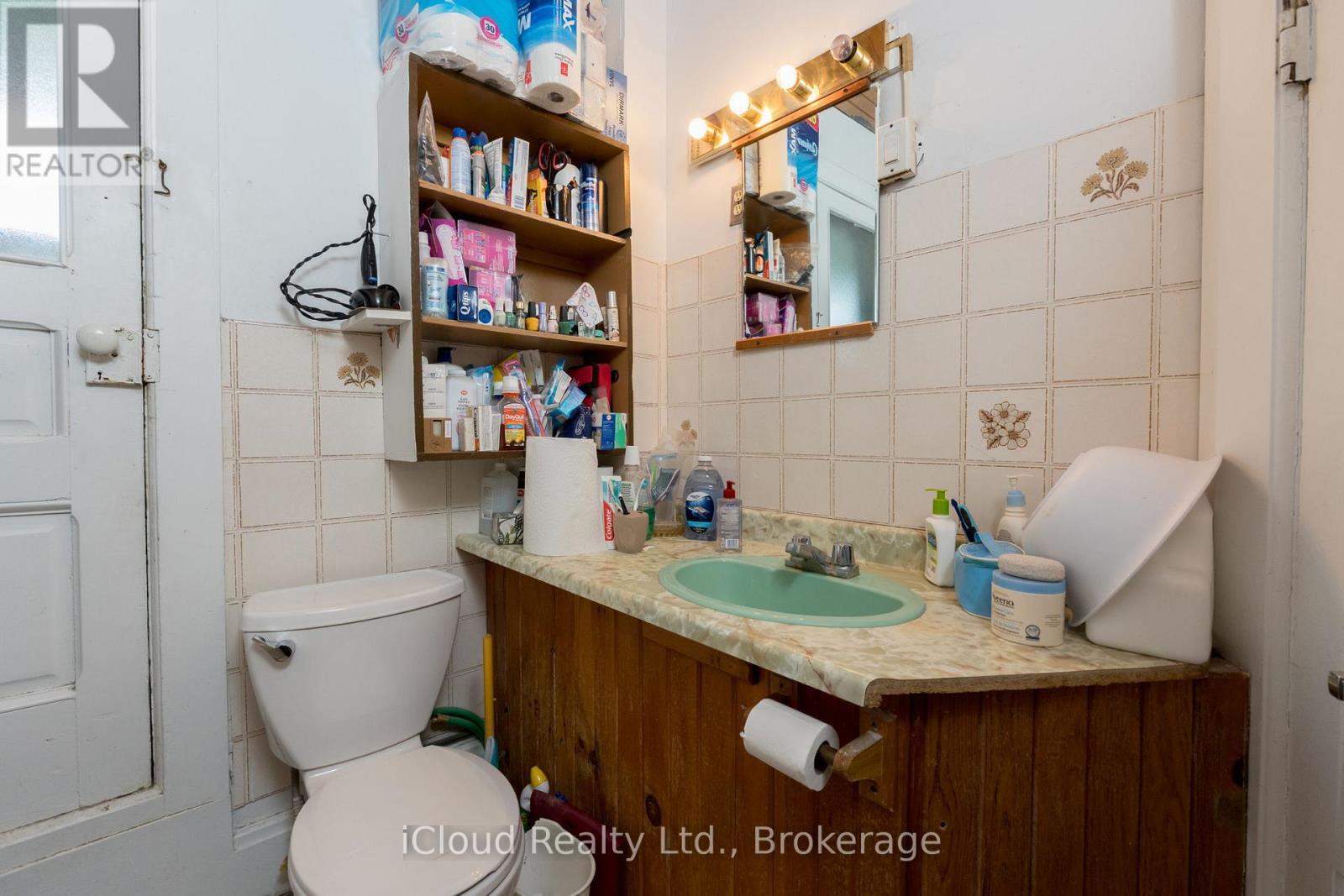 14 Young Street W, Waterloo, Ontario  N2L 2Y8 - Photo 28 - X12291064