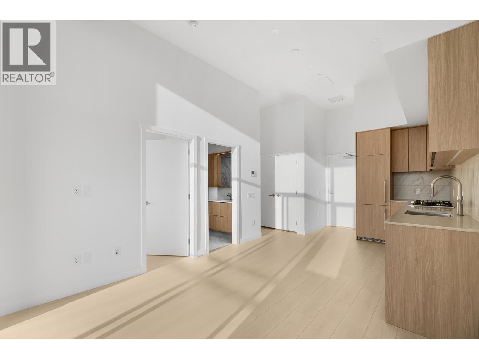 2804 626 Claremont Street, Coquitlam, British Columbia  V3J 0T1 - Photo 8 - R3037730