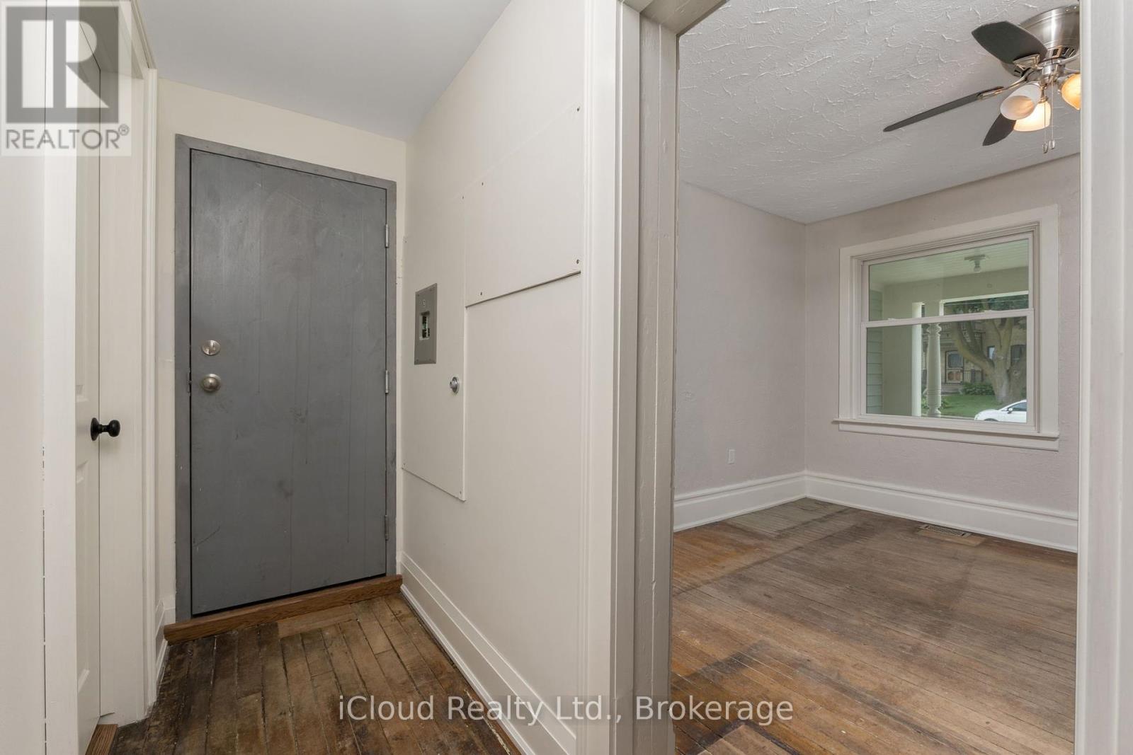 14 Young Street W, Waterloo, Ontario  N2L 2Y8 - Photo 45 - X12291064