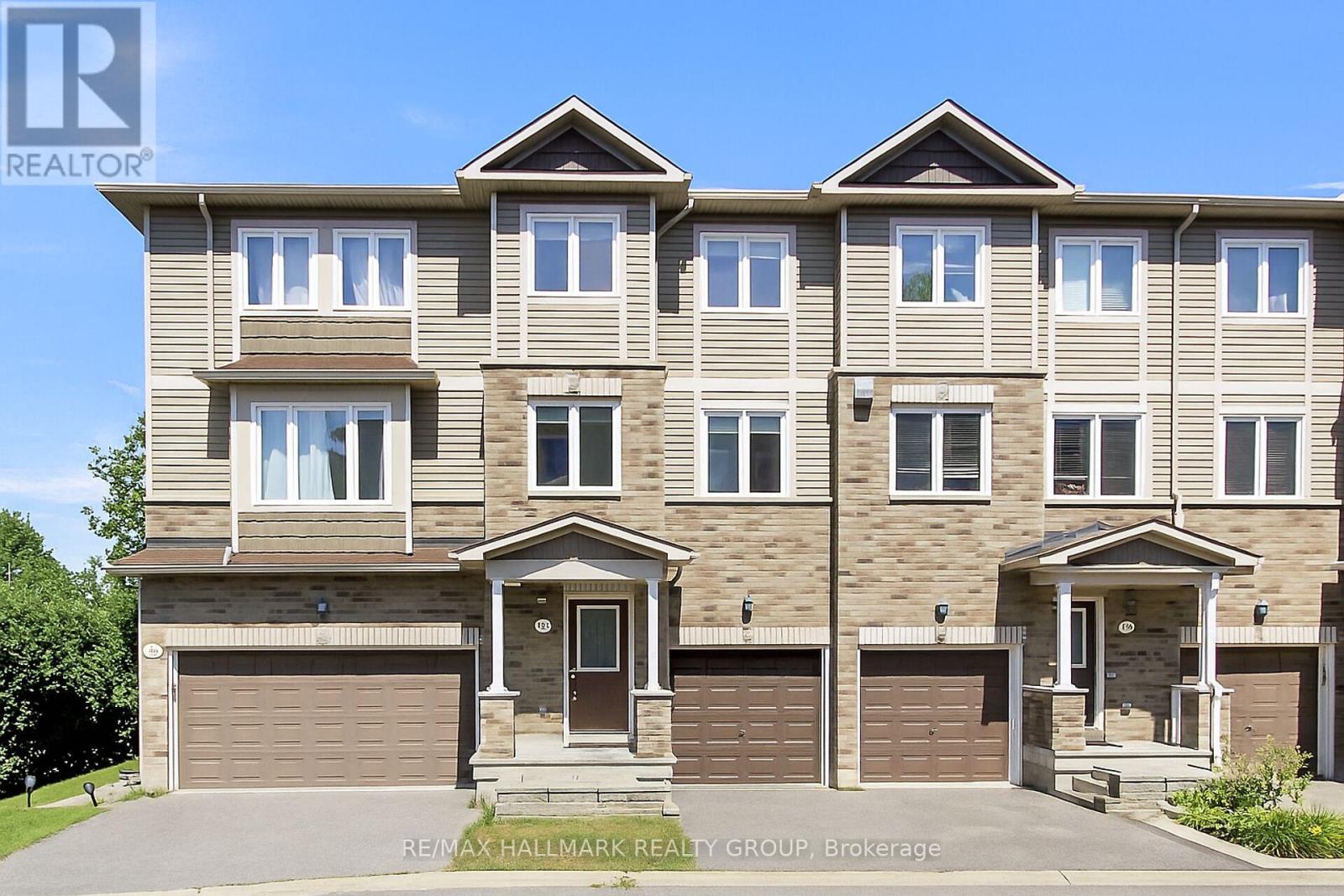 303 MOSAIC PRIVATE, Ottawa, Ontario