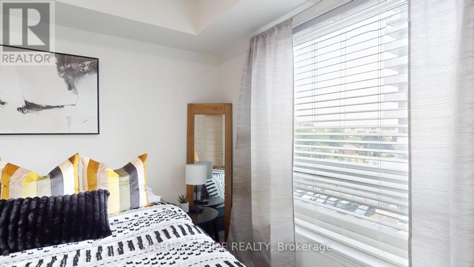 509 - 215 Queen Street E, Brampton, Ontario  L6W 0A9 - Photo 20 - W12350612